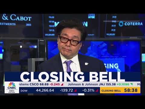 Fundstrat’s Tom Lee: Tariffs Aren’t Derailing the Rally — Why Stocks Could Still Climb to 6800 thumbnail
