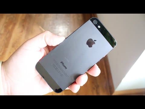 iPhone 5 in 2017! (Still Worth it in Late 2017?) thumbnail