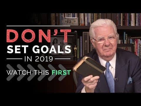 Why You Shouldn't Set Small Goals for 2019 thumbnail