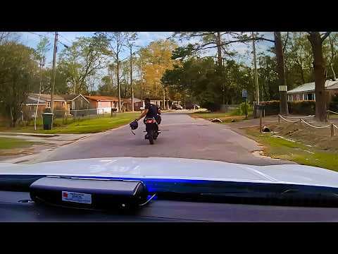 Alleged Kidnapper Takes Police on Motorcycle Chase thumbnail