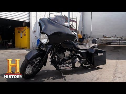 Counting Cars: Danny’s SPECTACULAR Birthday Bike Surprise (Season 6) | History thumbnail