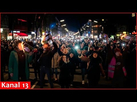 "Burn it! Death to Khamenei, the Islamic Republic must collapse"- angry Iranians protest in Europe thumbnail
