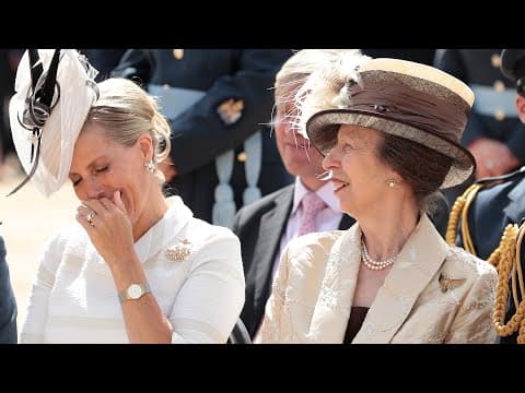 Body Language Proves These Royals Don't Get Along thumbnail