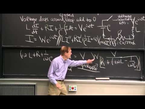 Electrical Networks: Voltages and Currents thumbnail