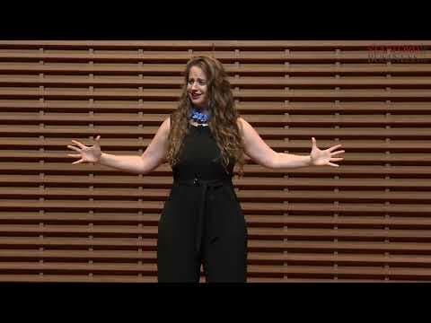 Orly Michaeli, MBA ’22: A Mirror to their Heart: Reflections from a Crisis Hotline Responder thumbnail