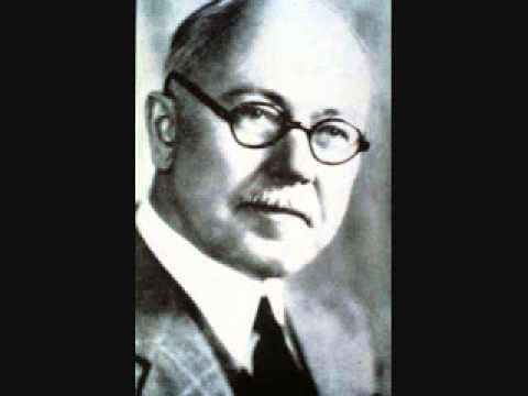 My Life in Advertising - Claude C. Hopkins: Chapter 2a - Lessons in Advertising and Selling thumbnail
