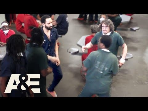 60 Days In: The Cookie Fight | A&E thumbnail