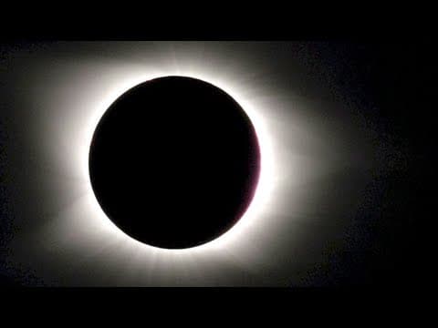 What it’s like to watch a Total Solar Eclipse thumbnail