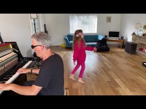 Sunny In London Piano & Dance Livestream thumbnail