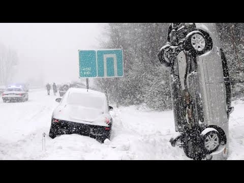 Chaos in Canada Today! Extreme Snow Storm Buried Homes, Cars in Ontario thumbnail