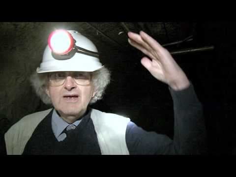 Why Is Gold Found in Specific Places on Earth? thumbnail