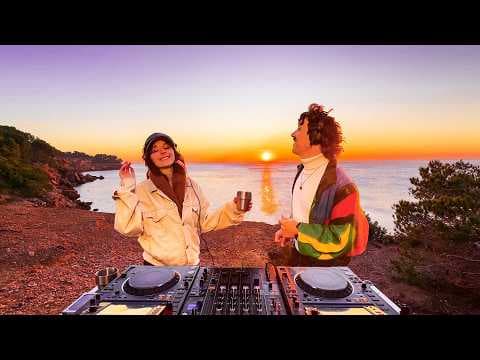Sunrise Beach House Music Mix - Chill Morning Breakfast Playlist | Flavour Trip DJ Set thumbnail