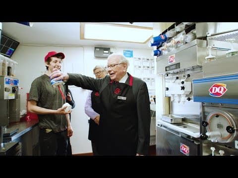Bill Gates and Warren Buffett pick up a shift at Dairy Queen thumbnail