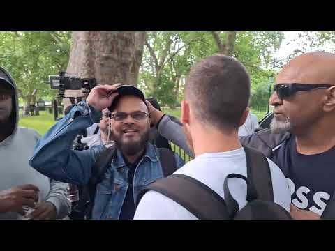 VIOLENT Hate Preacher Harassing Hashim Madness | Speakers Corner | Speakers Corner  thumbnail