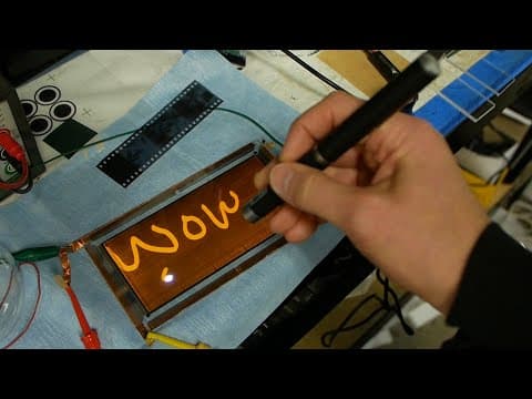 Drawing on a plasma display with a laser pointer thumbnail