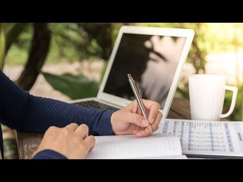 The Technology of Writing: From Stone Tablets to Tablet Devices thumbnail