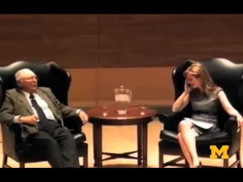 Charlie Munger on Economic Predictions and Business Wisdom thumbnail