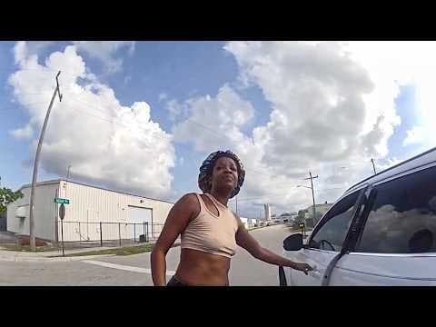 Woman Learns a Lesson About Obeying Police thumbnail