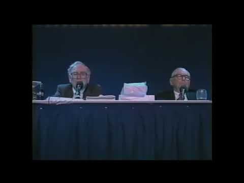 Would Warren Buffett Invest in an Internet Fund? thumbnail