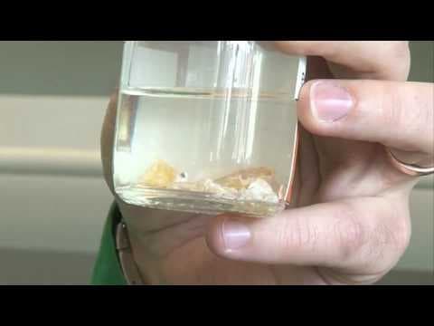 What Happens When White Phosphorus Reacts with Oxygen? thumbnail
