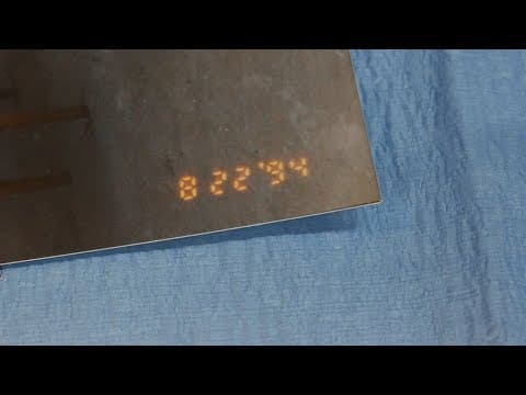 How a film camera superimposes the date onto photos thumbnail
