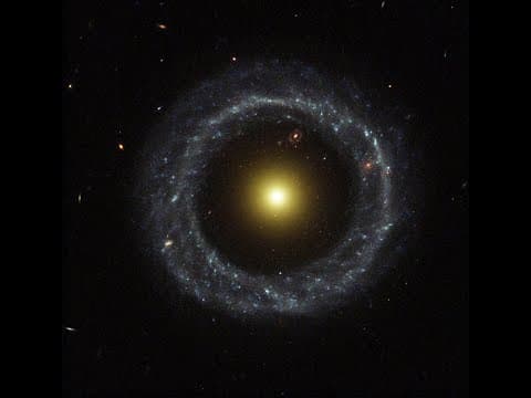 10 Bizarre Deep Space Astronomical Objects thumbnail