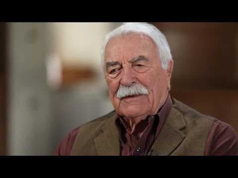 At 80, Tom Selleck Finally Tells the Truth About James Garner thumbnail