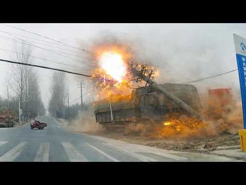 Incredible Moments Caught on Camera | Moments Filmed Before Disaster! thumbnail