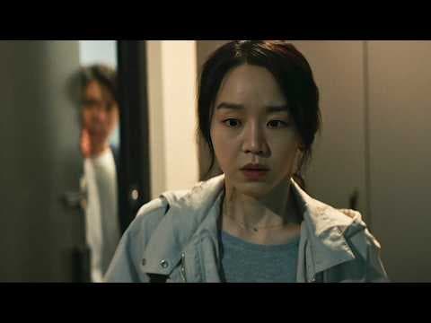 She Had No Idea a Serial Killer Was Secretly Watching Her Every Move thumbnail