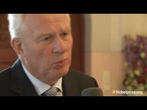 Interview about the 2009 Nobel Peace Prize thumbnail