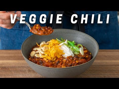 Quick Vegetarian Chili (You Won't Miss the Meat) | WEEKNIGHTING thumbnail