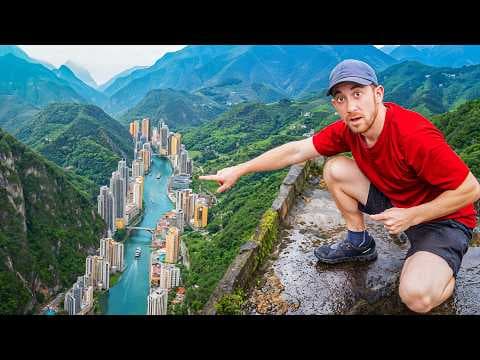 How Do People Survive in The World’s Narrowest City? thumbnail