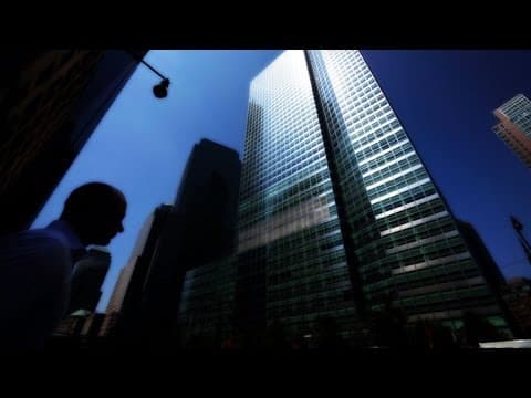 Goldman Sachs Sacks 20 Analysts for Cheating on Exams thumbnail