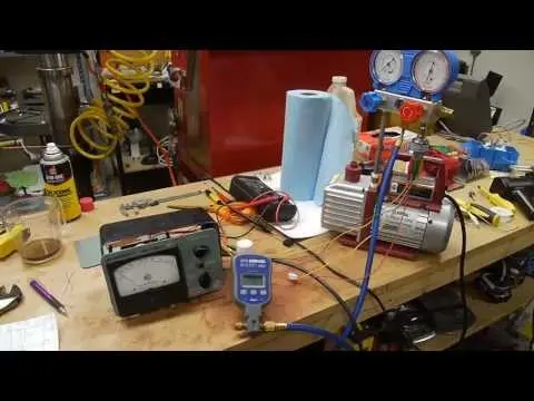 Thermocouple vacuum gauge teardown and explanation thumbnail