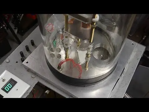Electron beam control in a scanning electron microscope thumbnail