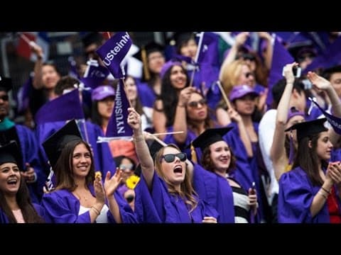 How Higher Education Impacts Your Jobs Prospects thumbnail