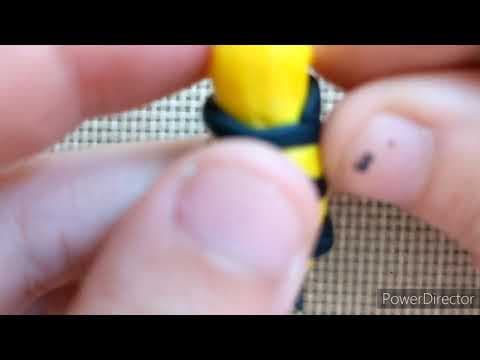 How to Make Cute Polymer Clay Bumblebee Charms thumbnail