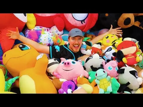 I Won Every Prize At A Theme Park thumbnail