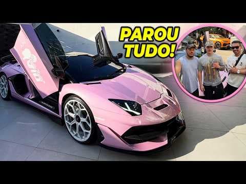 Como personalizar uma Lamborghini SVJ e tirar fotos de divulgação thumbnail