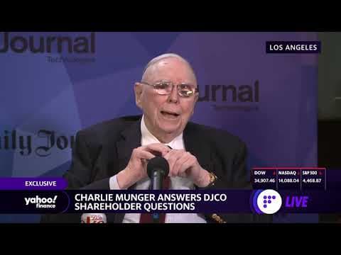 Charlie Munger about holding cash (DJCO 2022) thumbnail