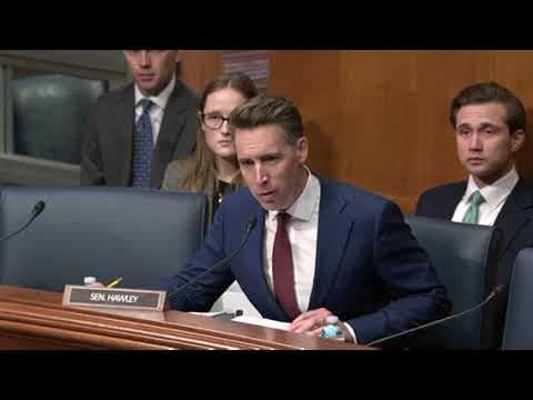 Doctor REFUSES to answer Senator Hawley's simple question: "Can men get pregnant?” thumbnail