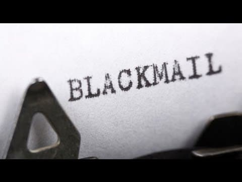 Whistleblowing, Blackmailing and Bilderberg - James Corbett on Truthloader thumbnail