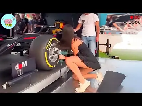 Incredible Moments Caught on Camera! thumbnail
